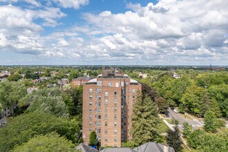 Tudor Plaza Apartments in Buffalo, NY - Building Photo - Building Photo