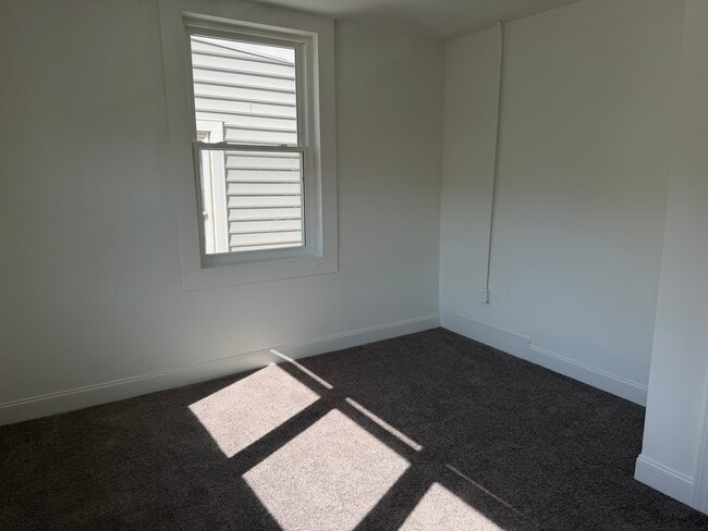 property at 33 N Washington St