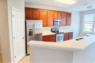 13364 Beach Blvd, Unit 238 in Jacksonville, FL - Foto de edificio - Building Photo