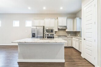 3202 Cache Crossing Dr in Houston, TX - Building Photo - Building Photo