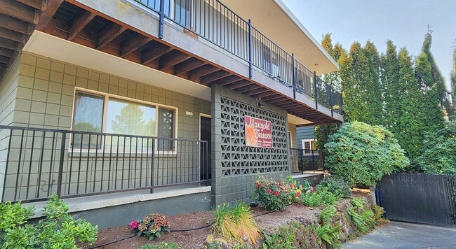 property at 3200-3236 SW Marigold St