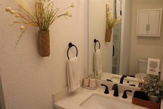 4714 Fisk St in Houston, TX - Building Photo - Building Photo