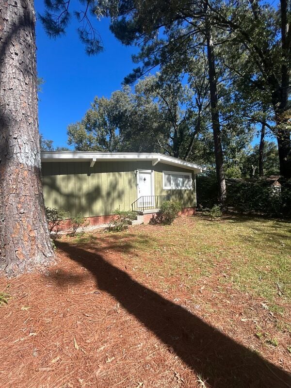 1618 Kentwood Dr in Jackson, MS - Building Photo - Building Photo