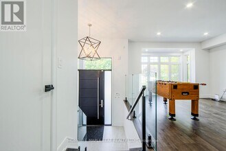 90 Scanlon Ave in Bradford West Gwillimbury, ON - Building Photo - Building Photo