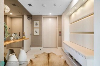 2200 N Ocean Blvd in Fort Lauderdale, FL - Building Photo - Building Photo