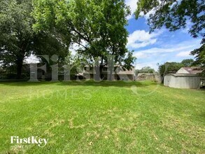 5749 North St in Bartlett, TN - Building Photo - Building Photo