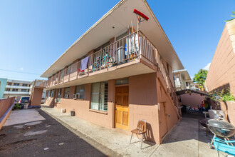 94-109 Pupukahi St in Waipahu, HI - Building Photo - Building Photo