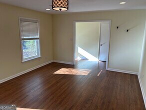 116 Colonial Dr in Athens, GA - Building Photo - Building Photo