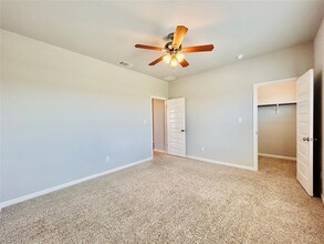 1156 Capra Ln in Leander, TX - Building Photo - Building Photo