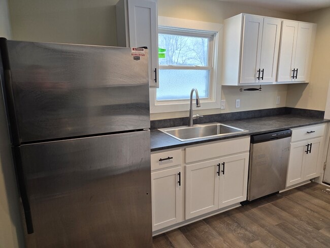 815 Oakland Dr in Kalamazoo, MI - Building Photo - Building Photo