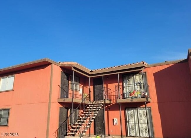 3639 Kolendo Ct, Unit A in Las Vegas, NV - Foto de edificio - Building Photo