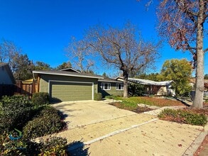 1569 Vireo Ave in Sunnyvale, CA - Building Photo - Building Photo