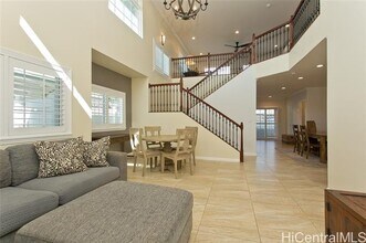 4162 Puu Panini Ave in Honolulu, HI - Building Photo - Building Photo