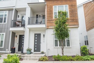 510 Vernon Cir in Nashville, TN - Building Photo