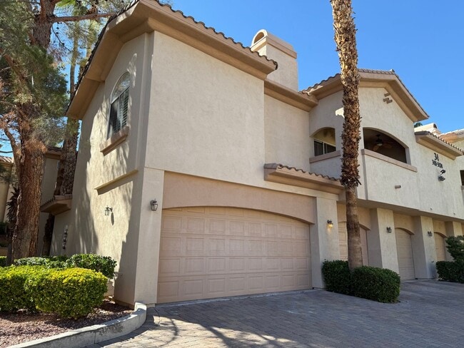 2050 W Warm Springs Rd
