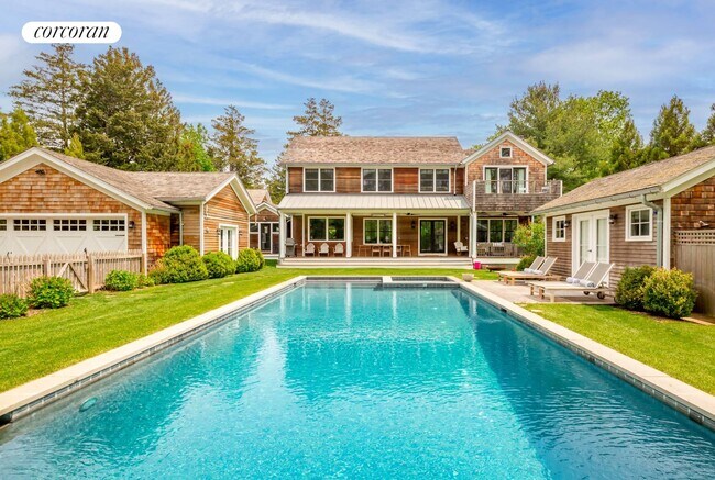268 Madison St in Sag Harbor, NY - Building Photo - Building Photo