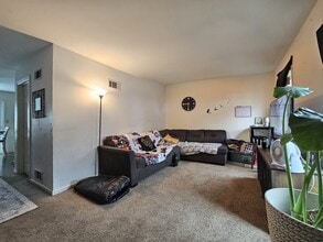 70 Ironstone Dr in Elizabethtown, PA - Building Photo - Building Photo