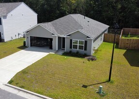 4003 Calabash Ct in New Bern, NC - Building Photo