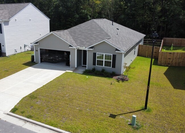 property at 4003 Calabash Ct
