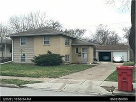 2117 Barr Dr in Ames, IA - Building Photo