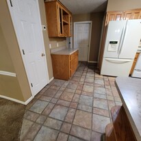 9888 Whitehouse Pkwy in Woodbury, GA - Building Photo