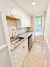 7 Vinson St in Worcester, MA - Building Photo - Building Photo