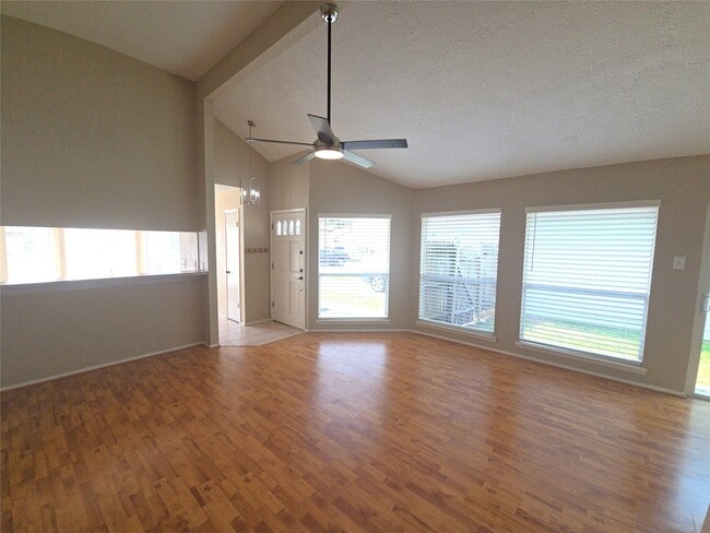 property at 11130 Thunderhaven Dr
