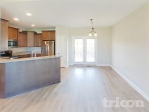 317 Abeline Dr in Clarksville, TN - Building Photo - Building Photo