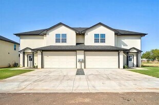 616 Abadan Dr in Edmond, OK - Building Photo