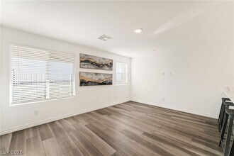 6144 Rathbone St in Las Vegas, NV - Building Photo - Building Photo