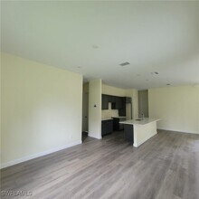 1900 W 16th St, Unit Nassau Upper in Lehigh Acres, FL - Building Photo - Building Photo