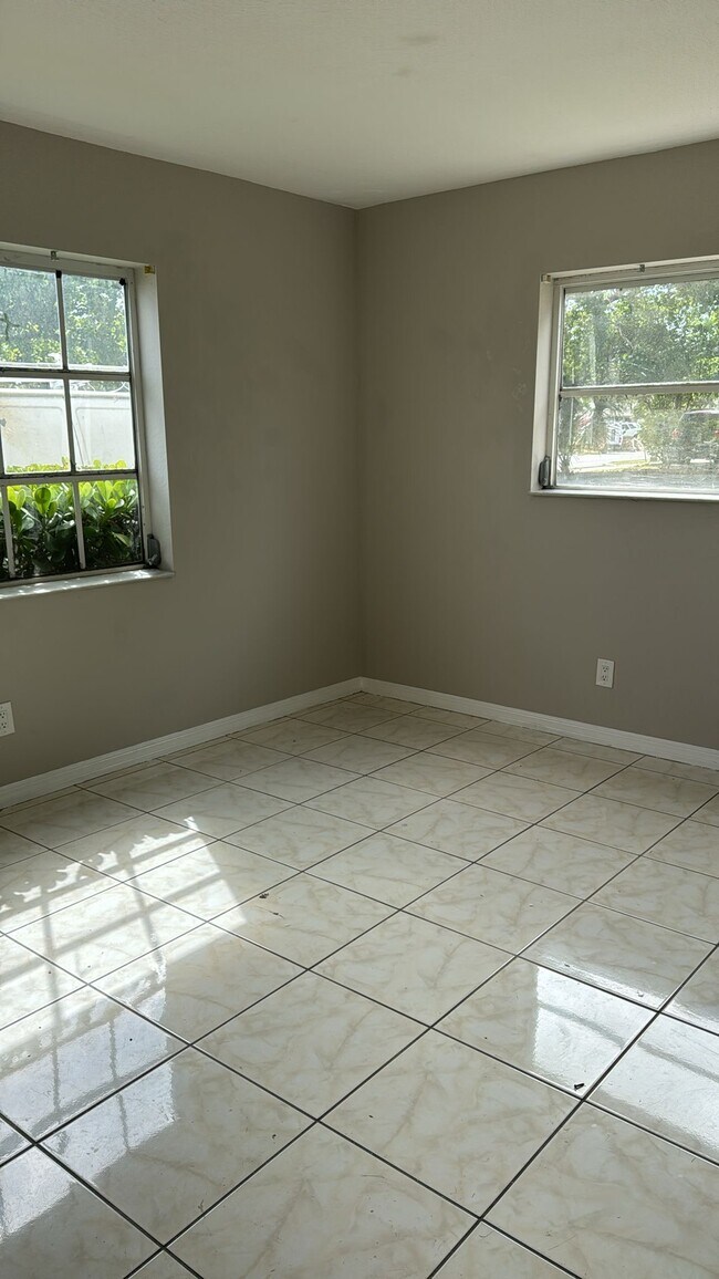 501 SW 15th St in Pompano Beach, FL - Building Photo - Building Photo