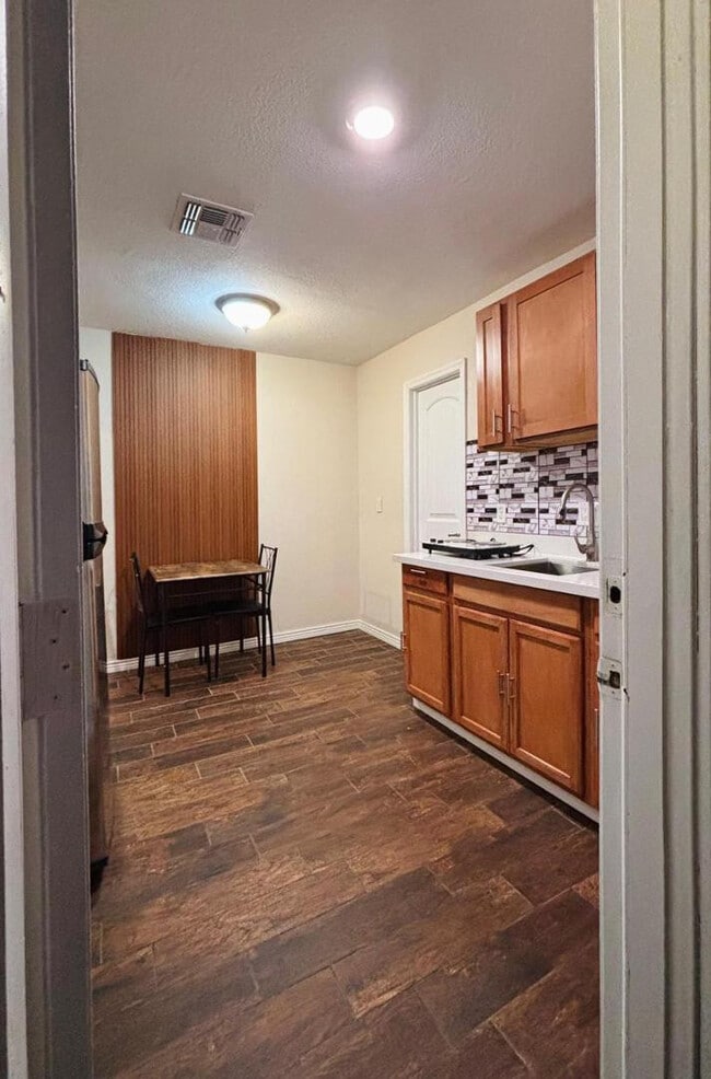 property at 4810 N 69th Dr