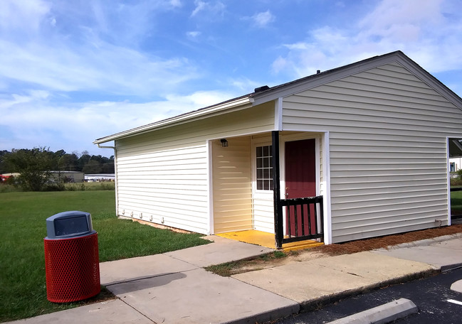 Kent Place in Whiteville, NC - Building Photo - Building Photo