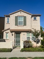 3057 Village Park Dr in Roseville, CA - Building Photo