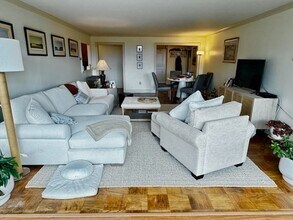 6 Whittier Pl, Unit 16N in Boston, MA - Building Photo - Building Photo