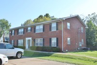 17 S 75th St in Belleville, IL - Foto de edificio - Building Photo