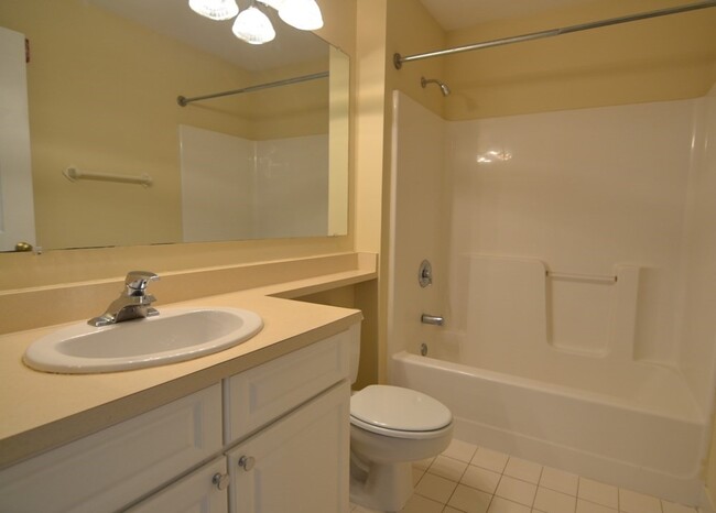 80 Peterborough St, Unit 308 in Boston, MA - Building Photo - Building Photo