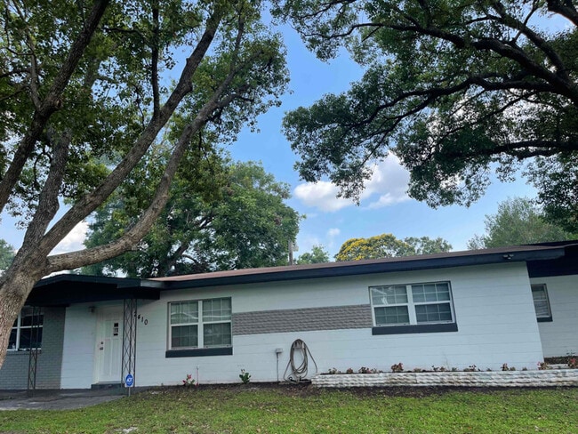 2410 Ave C NW in Winter Haven, FL - Building Photo - Building Photo