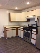 3457 Chestnut Ave, Unit First Floor in Baltimore, MD - Foto de edificio - Building Photo