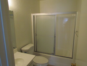 16720 Cedarwood Cir in Cerritos, CA - Building Photo - Building Photo