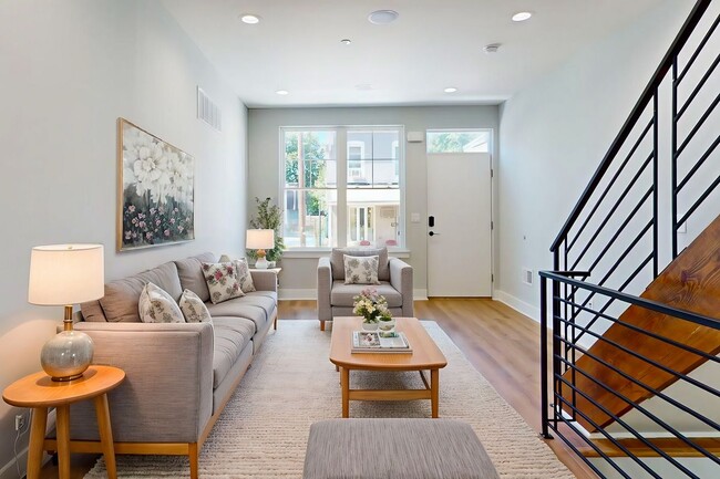 511 N Paxon St in Philadelphia, PA - Building Photo - Building Photo