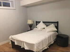 16077 Morgan Creek Cres in Surrey, BC - Building Photo - Building Photo