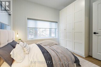 67-67 Oakmount Rd in Toronto, ON - Building Photo - Building Photo