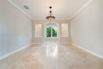 13680 Deering Bay Dr in Coral Gables, FL - Building Photo - Building Photo
