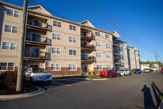 115 Reynolds St in Fredericton, NB - Building Photo - Building Photo