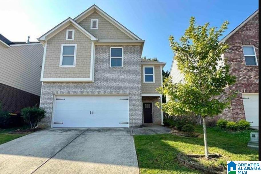 407 W Park Dr in Fultondale, AL - Foto de edificio