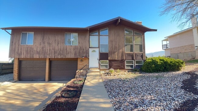 property at 2270 W Skyview Dr