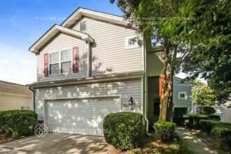 8611 Meadowmont View Dr in Charlotte, NC - Building Photo - Building Photo