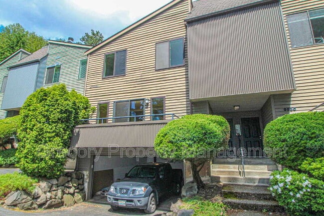 property at 9828 NE 137th St